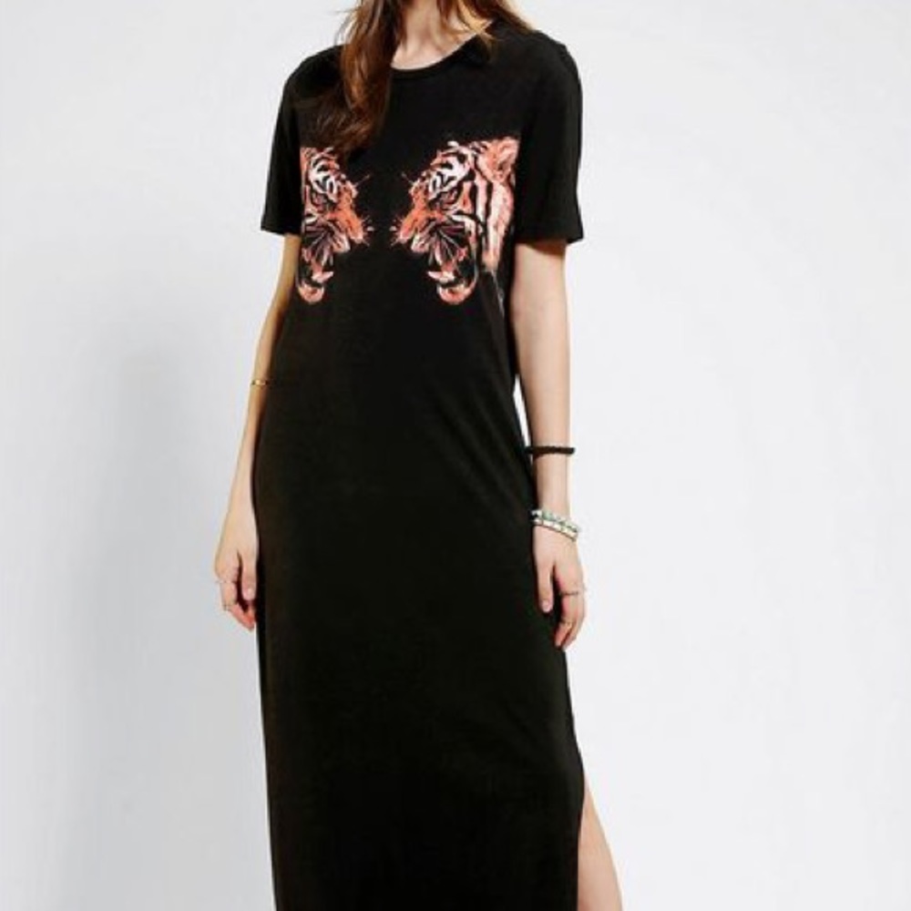 Silence + Noice Roaring Tiger Maxi Dress